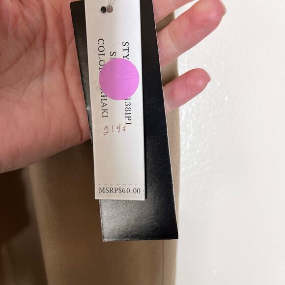 Larry Levine Trouser Pants 8 Womens Curvy Fit Hourglass Khaki Work Career Office - Picture 8 of 11